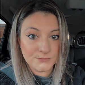 Meet your Posher, Ashleigh